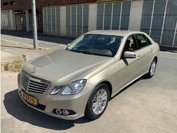 Легковой автомобиль MERCEDES-BENZ