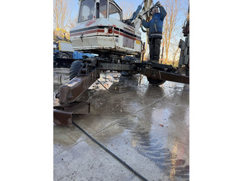 : фото в шапке страницы