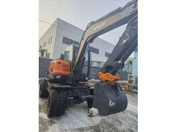 Мини-экскаватор DOOSAN DX60W