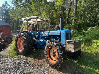 Трактор FORDSON