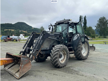 Трактор VALTRA M120