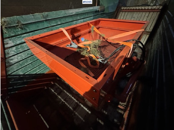 : фото в шапке страницы