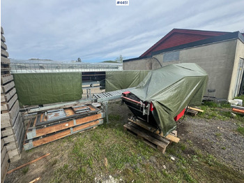 : фото в шапке страницы