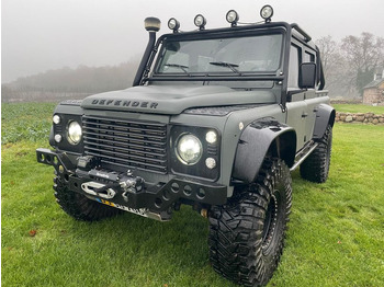 Внедорожник LAND ROVER