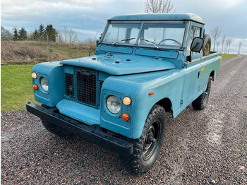 Внедорожник LAND ROVER