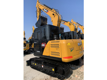 Гусеничный экскаватор SANY