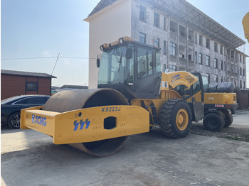XCMG XS223J в лизинг XCMG XS223J: фото 2