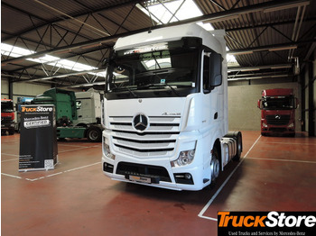 Тягач MERCEDES-BENZ Actros 1845