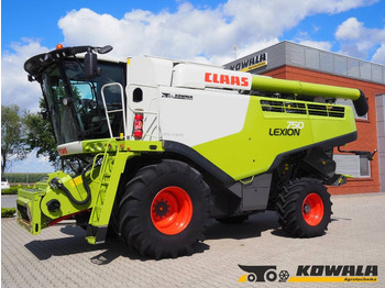 Зерноуборочный комбайн CLAAS Lexion 750