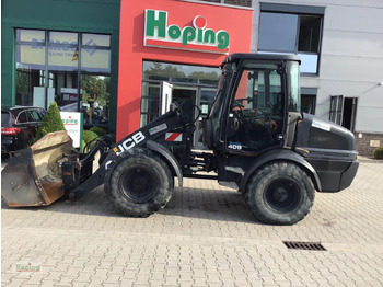Колёсный погрузчик JCB 409