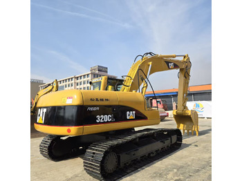 Гусеничный экскаватор CATERPILLAR 320C
