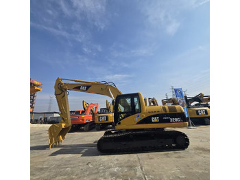 Гусеничный экскаватор CATERPILLAR 320C: фото 3