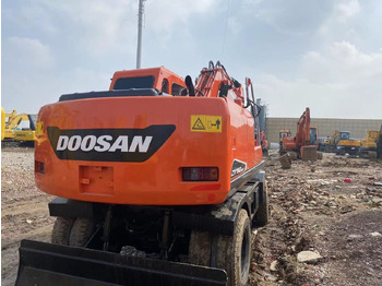Колёсный экскаватор Doosan DX150W: фото 3