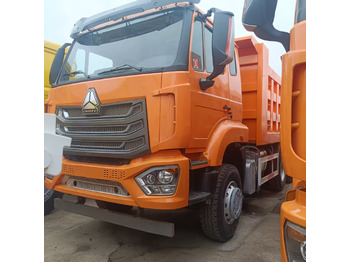 Самосвал SINOTRUK