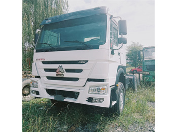 Тягач SINOTRUK