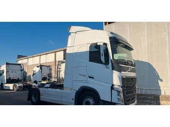 Тягач Volvo FH 460 Euro 6 Globetrotter 2018: фото 5 Тягач Volvo FH 460 Euro 6 Globetrotter 2018: фото 5