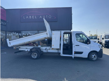 Малотоннажный самосвал RENAULT Master 2.3