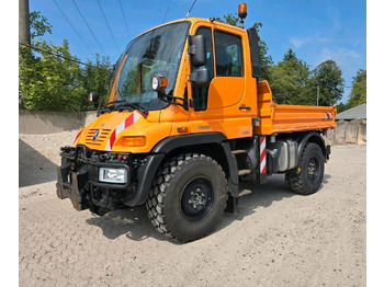 Снегоуборочная машина UNIMOG U300