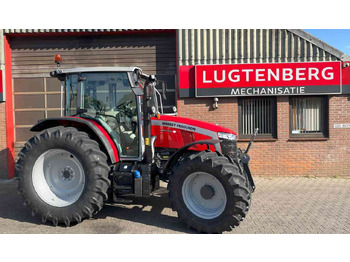 Трактор MASSEY FERGUSON 100 series