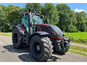 Трактор VALTRA T234