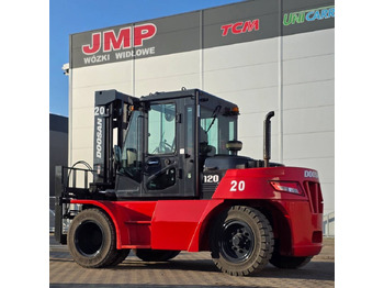 Дизельный погрузчик DOOSAN