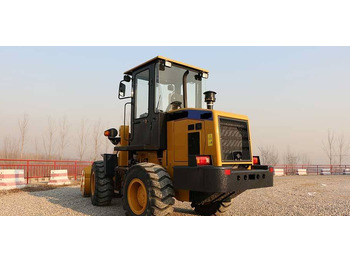 Колёсный погрузчик CATERPILLAR