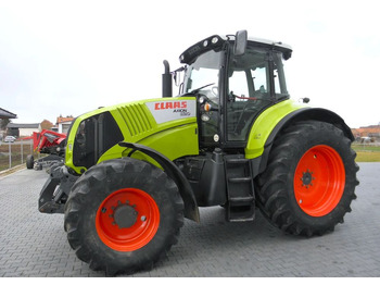 Трактор CLAAS Axion 820