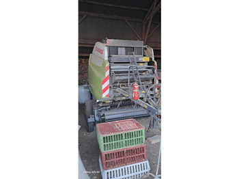 Пресс-подборщик рулонный CLAAS