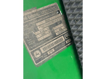 Пресс-подборщик рулонный JOHN DEERE 864 MAXICUT: фото 2