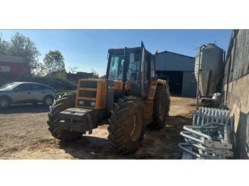 Трактор RENAULT 133-14 T: фото 2