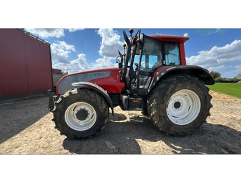 Трактор VALTRA T160