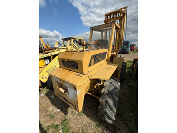 Дизельный погрузчик BROBUS BH40 STACKER: фото 3 Дизельный погрузчик BROBUS BH40 STACKER: фото 3