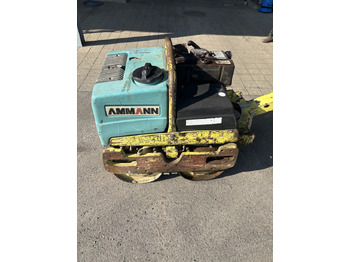 Каток тротуарный AMMANN AR65