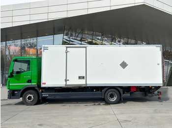Грузовик с закрытым кузовом MAN TGL 12.220 4x2 BL CH: фото 2