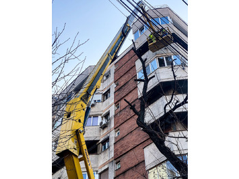 Коленчатый подъемник HAULOTTE