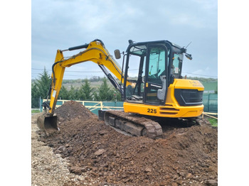 Мини-экскаватор JCB 86C-1