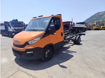 Автоманипулятор IVECO Daily