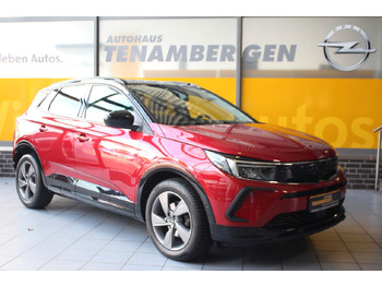 Внедорожник OPEL