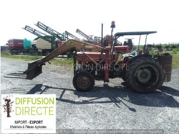 Трактор MASSEY FERGUSON 100 series