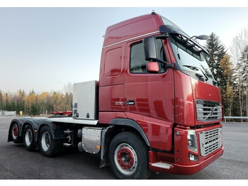 Тягач Volvo FH16 600 8x4: фото 5