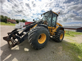 Колёсный погрузчик JCB 435