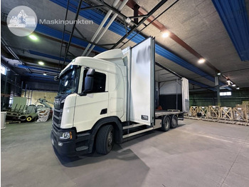 Грузовик с закрытым кузовом SCANIA R 450
