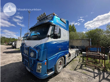 Тягач VOLVO FH12 460