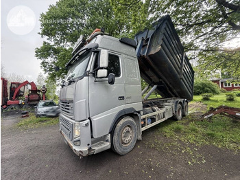 Крюковой мультилифт VOLVO FH16 660