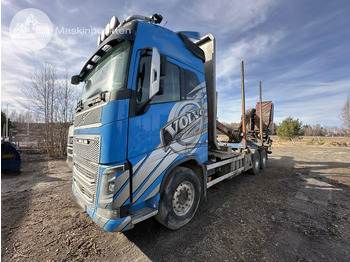 Лесовоз VOLVO FH16 750