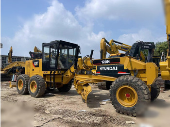 CATERPILLAR 120H в лизинг CATERPILLAR 120H: фото 1