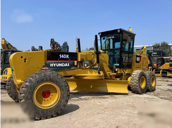 Грейдер CATERPILLAR 140K