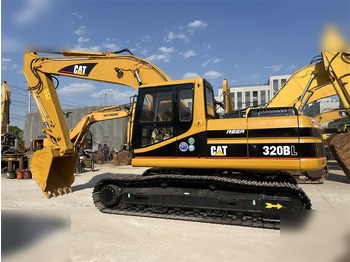 Гусеничный экскаватор CATERPILLAR 320BL