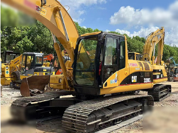 Гусеничный экскаватор CATERPILLAR 320CL: фото 3