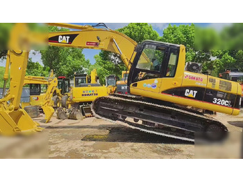 Гусеничный экскаватор CATERPILLAR 320CL: фото 2